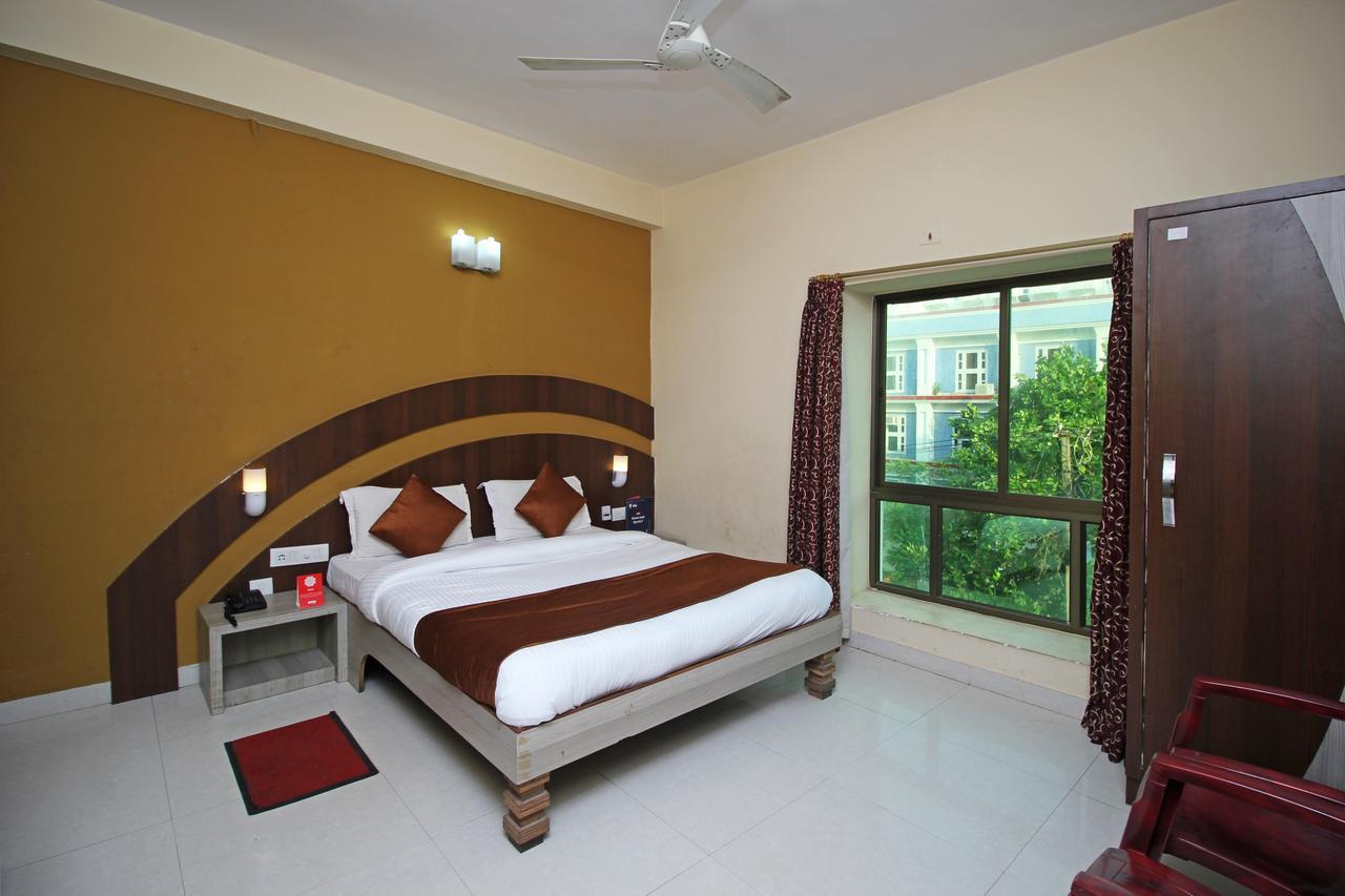 Oyo 7680 Park Lagoon Hotel Puri Bagian luar foto